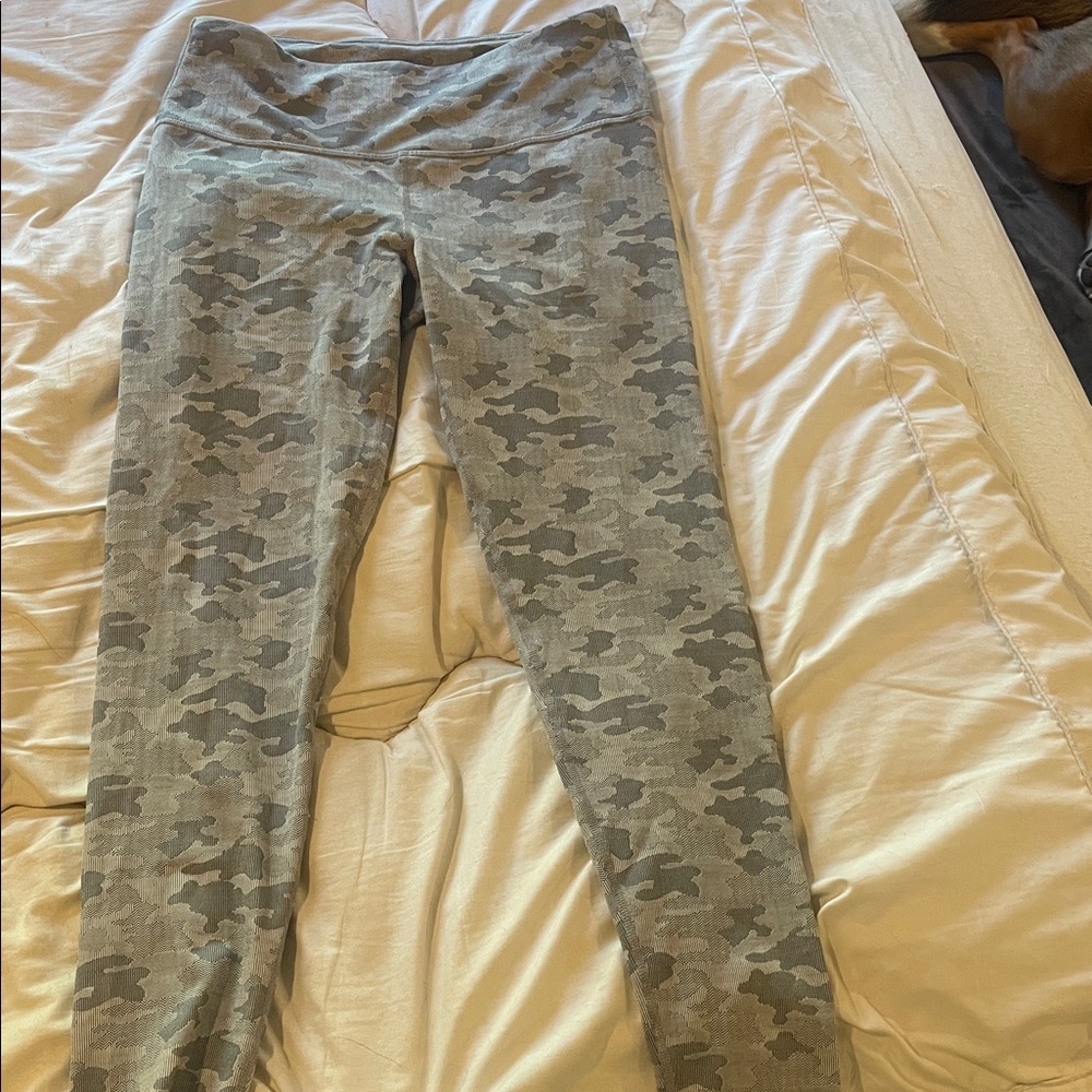 Kyodan Gray Patterned Leggings
